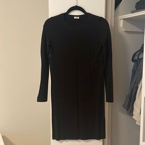 Aritzia Black Dress. Size XS